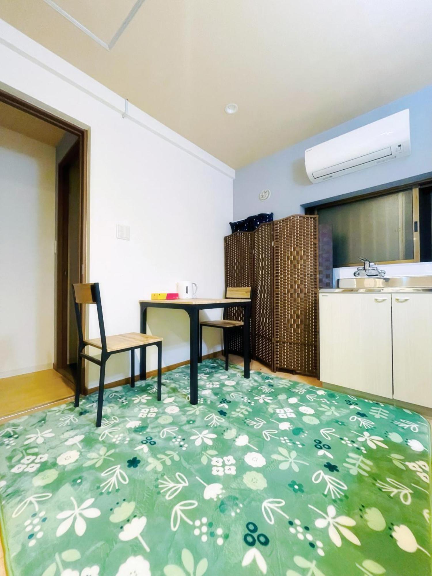 Villa 難波心斎橋10 Minutes民宿3号室 à Ōsaka Extérieur photo