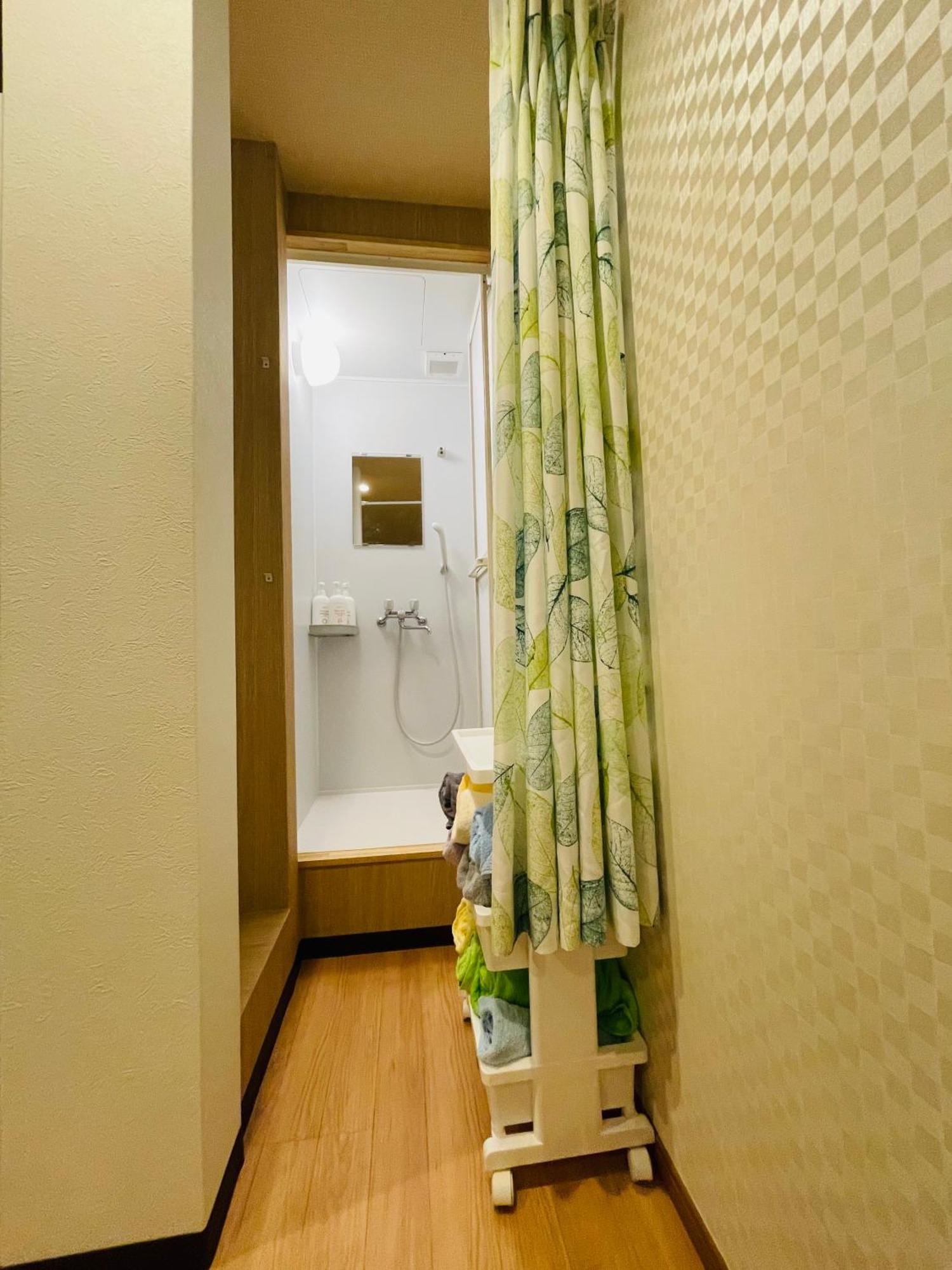 Villa 難波心斎橋10 Minutes民宿3号室 à Ōsaka Extérieur photo