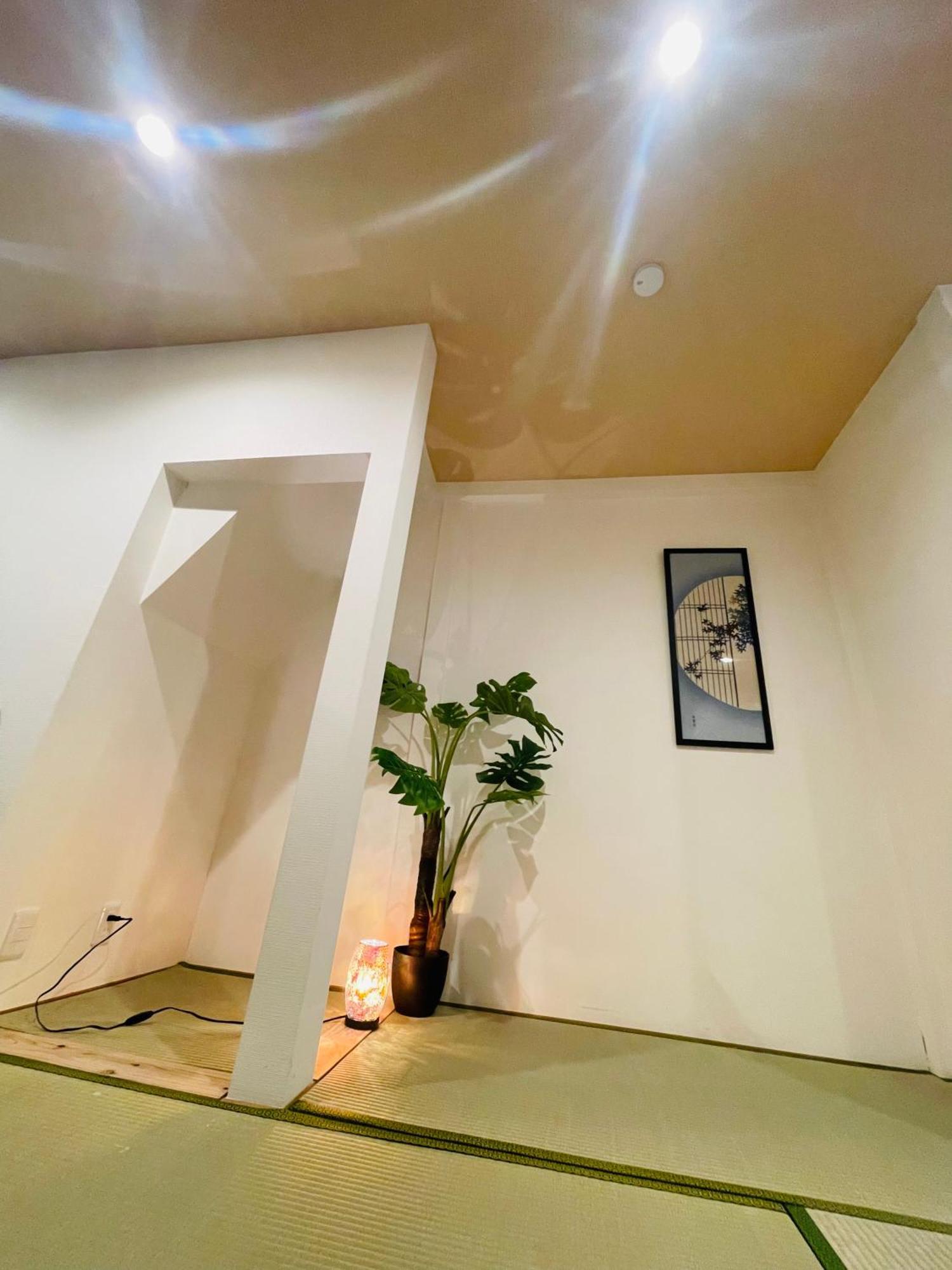 Villa 難波心斎橋10 Minutes民宿3号室 à Ōsaka Extérieur photo